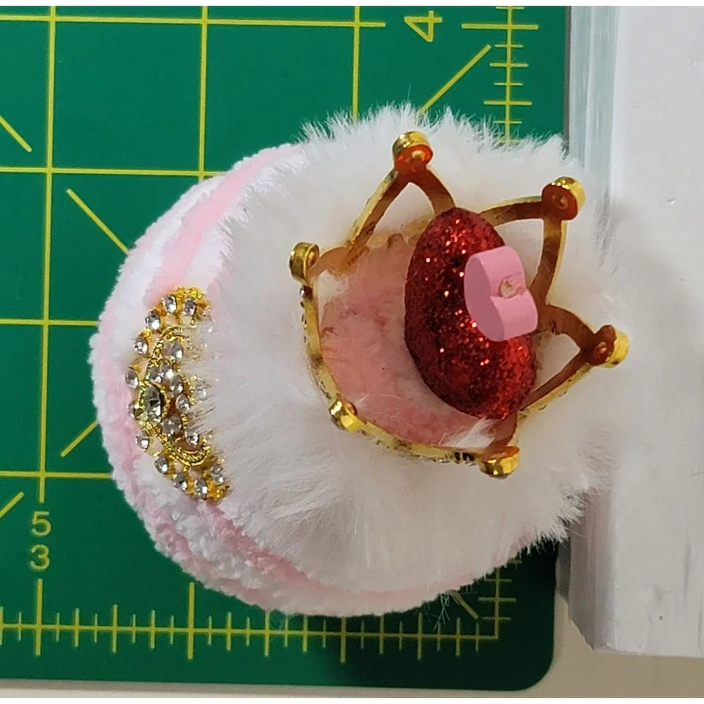 Decorative Velvety Yarn Easter‎ Egg with Crown, Velvety Yarn Ornament Home Décor